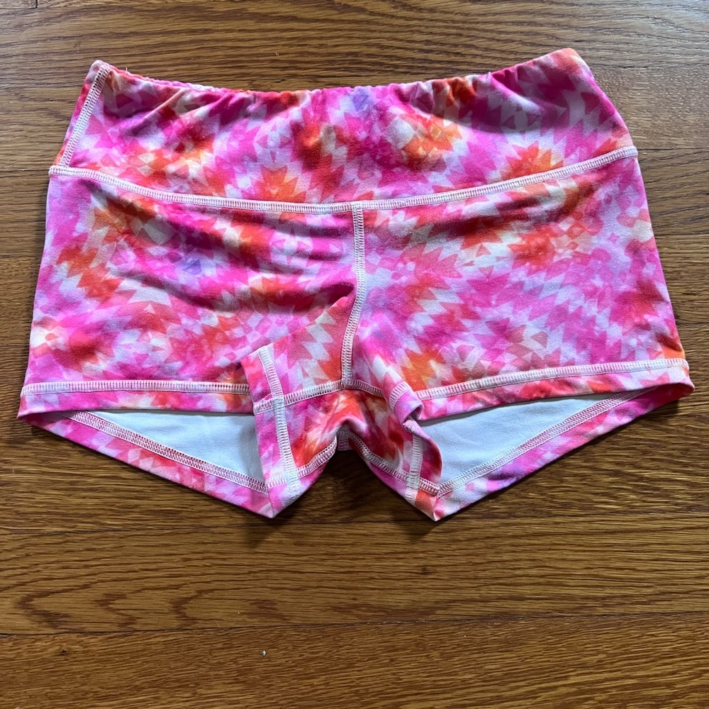Fleo originals size small